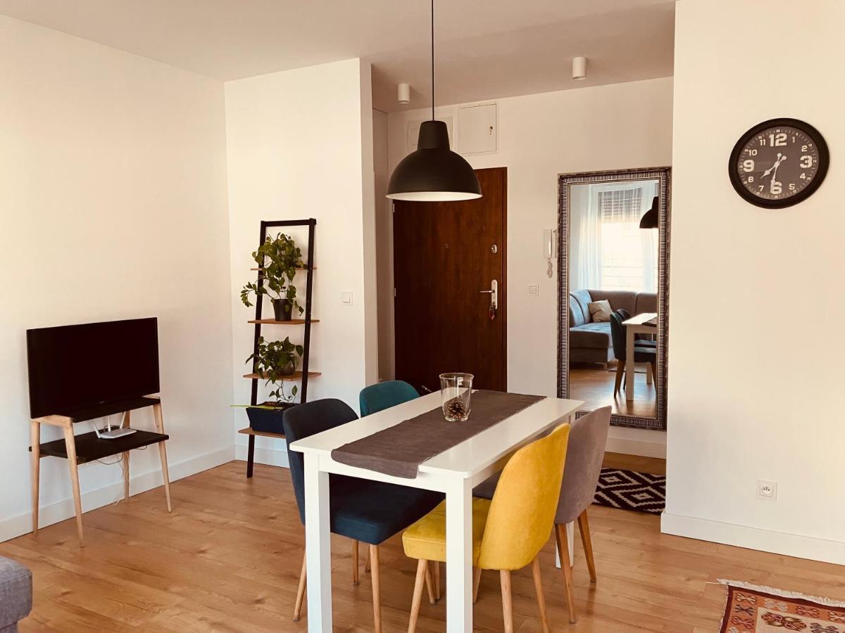 Apartament Na Klasztornej Lägenhet Wągrowiec Exteriör bild