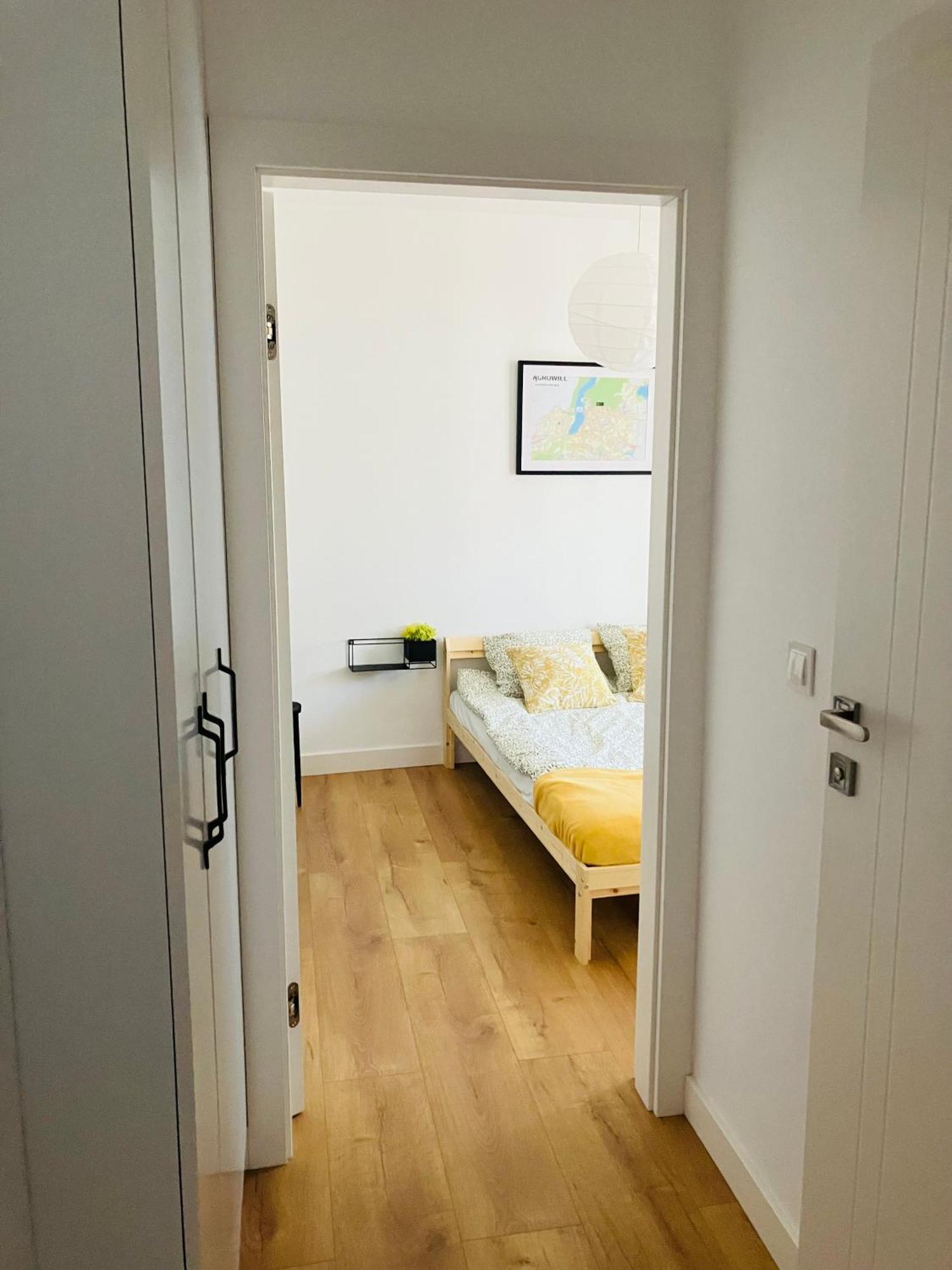 Apartament Na Klasztornej Lägenhet Wągrowiec Exteriör bild